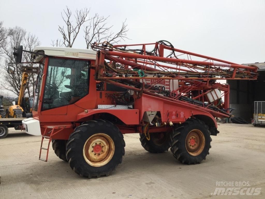 Bateman RB25 SPRAYER 自走式喷雾机