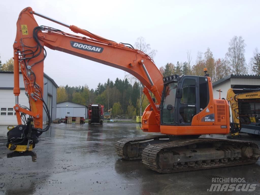 Doosan DX 235 LCR 履带挖掘机