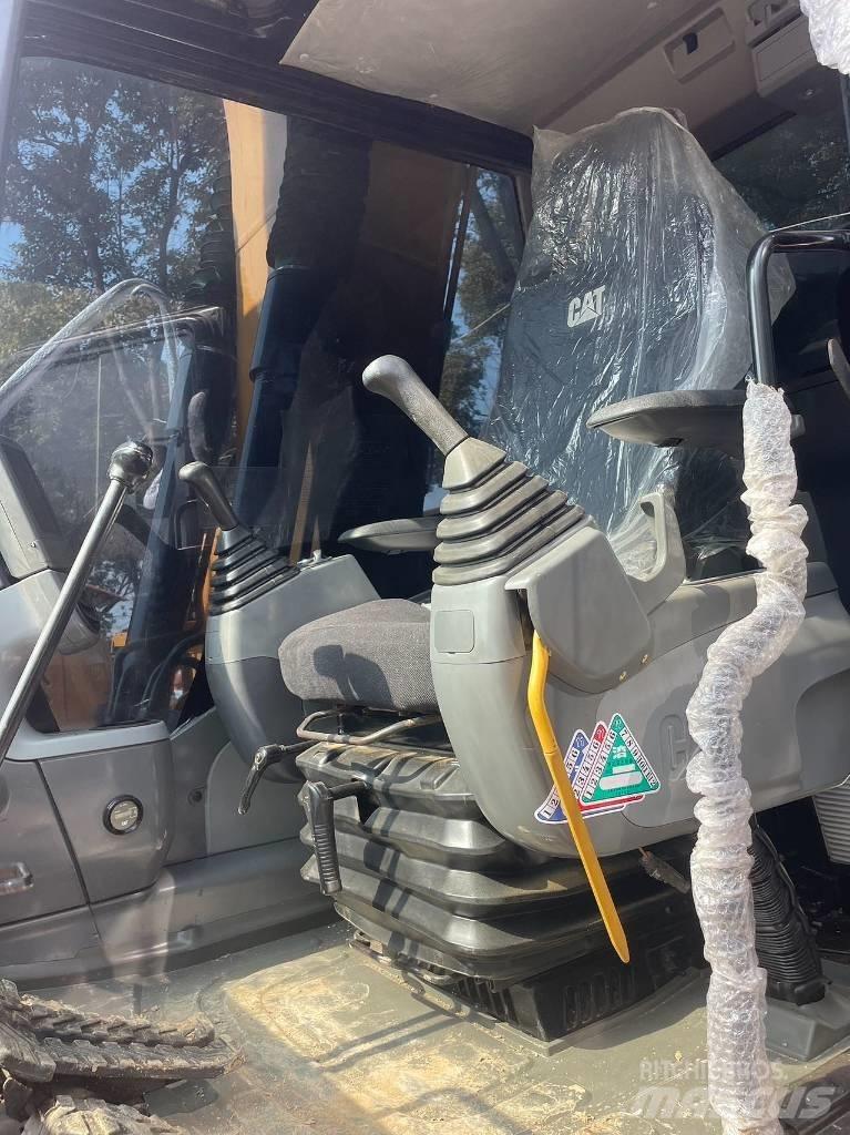 CAT 312 中型挖掘机