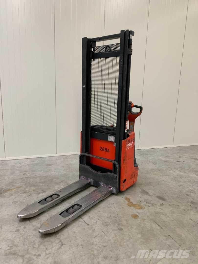 Linde L12 行走式堆垛机