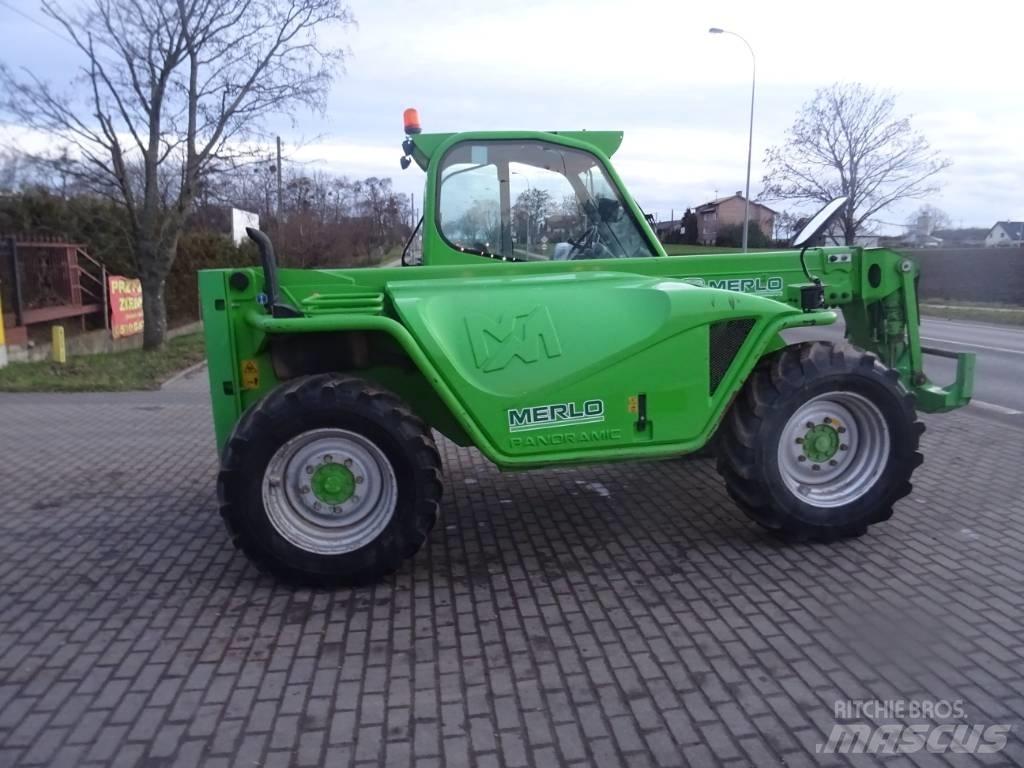 Merlo P 40.7 伸缩臂叉装车|叉装车
