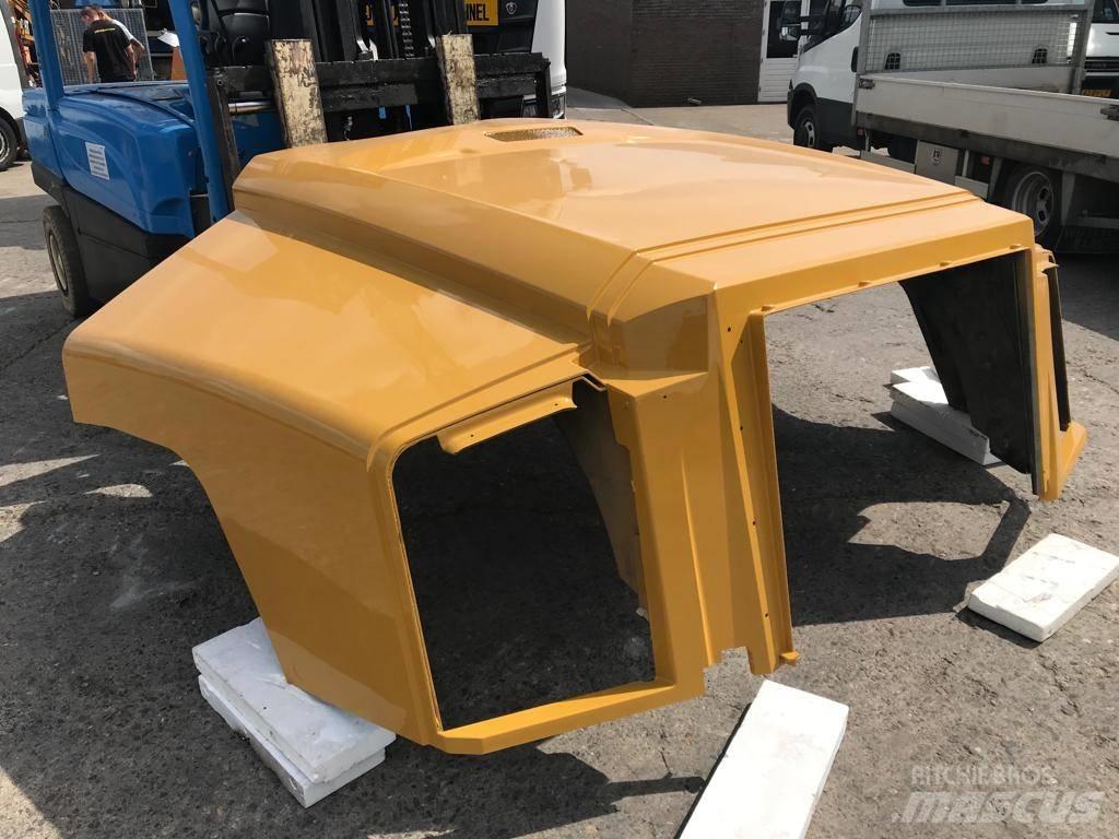 CAT 735 B Hood 底盘和悬架
