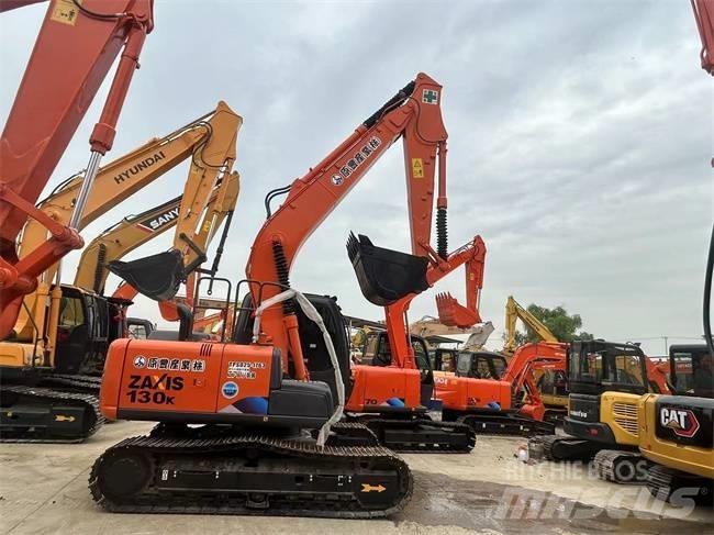 Hitachi ZX 120 履带挖掘机