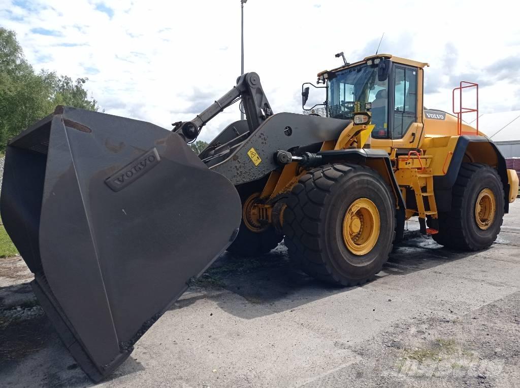 Volvo L 220 H 轮式装载机