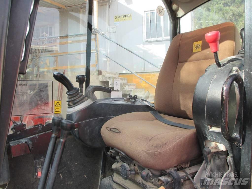 JCB 8055 RTS 小型挖掘机