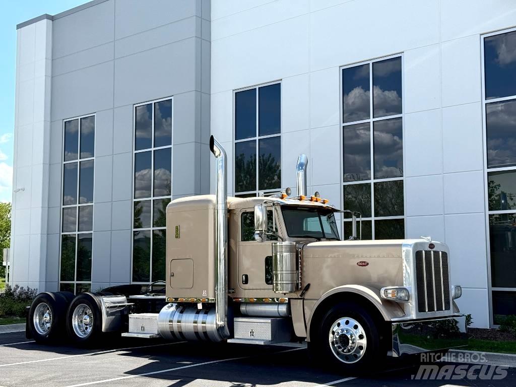 Peterbilt 389 牵引车
