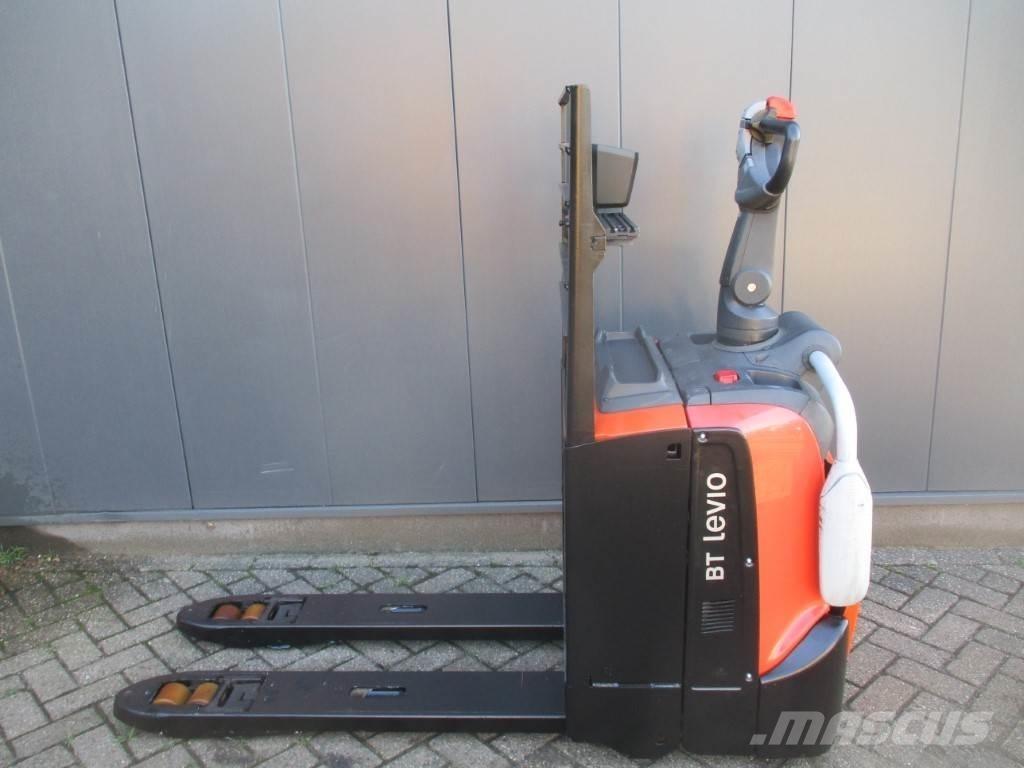 Toyota LPE 200 电动搬运车