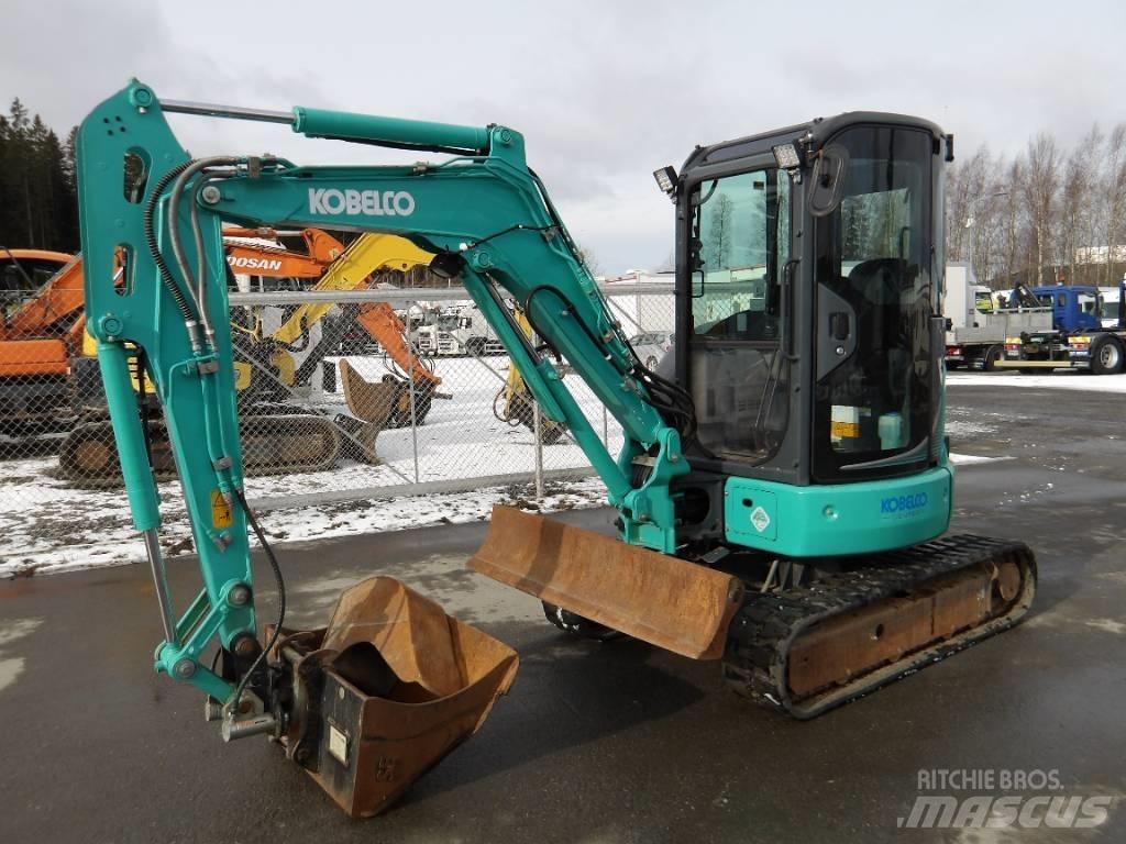 Kobelco SK 28 SR 小型挖掘机