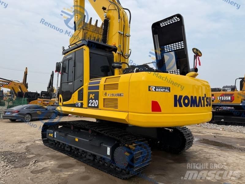 Komatsu PC 220-8 履带挖掘机