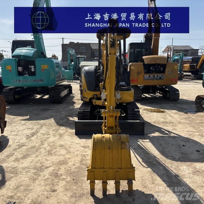 Komatsu PC 30 MR 小型挖掘机