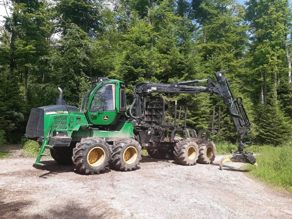 John Deere 1110G 集运机