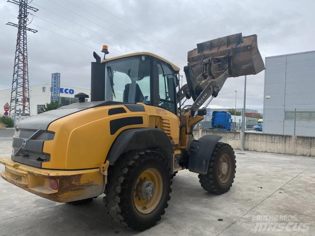 Volvo L45F 轮式装载机
