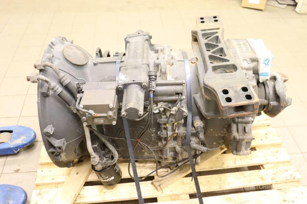 Scania G 400 冷藏车