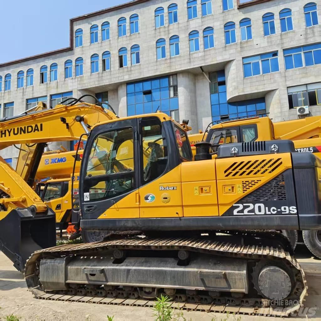 Hyundai 220lc-9s 履带挖掘机