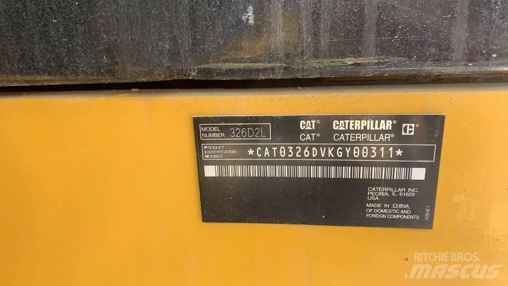 CAT 326 履带挖掘机