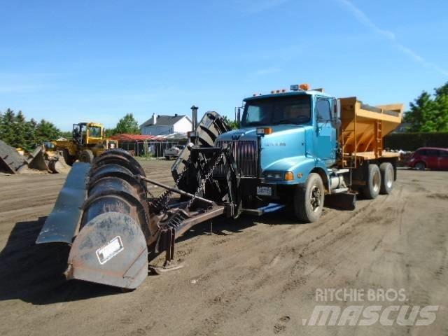 Western Star 5800 推雪机