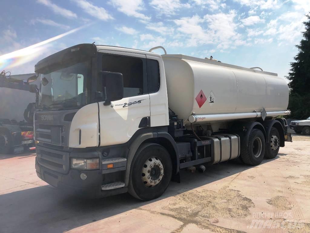 Scania P 420 油罐车
