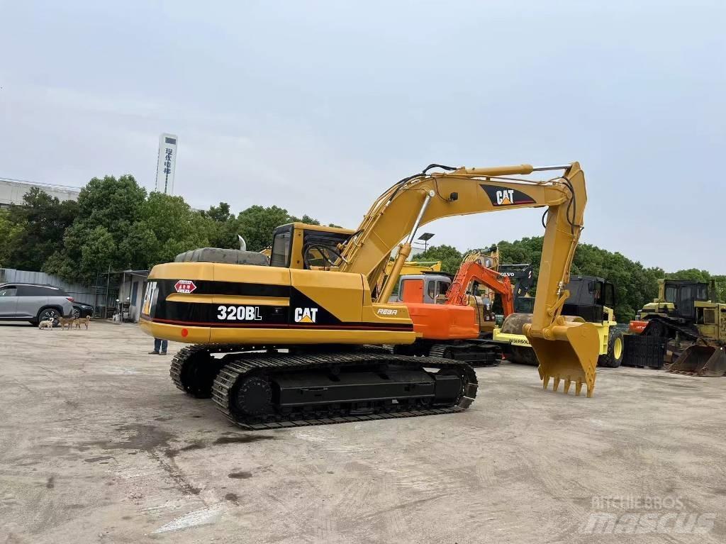 CAT 320 B L 履带挖掘机