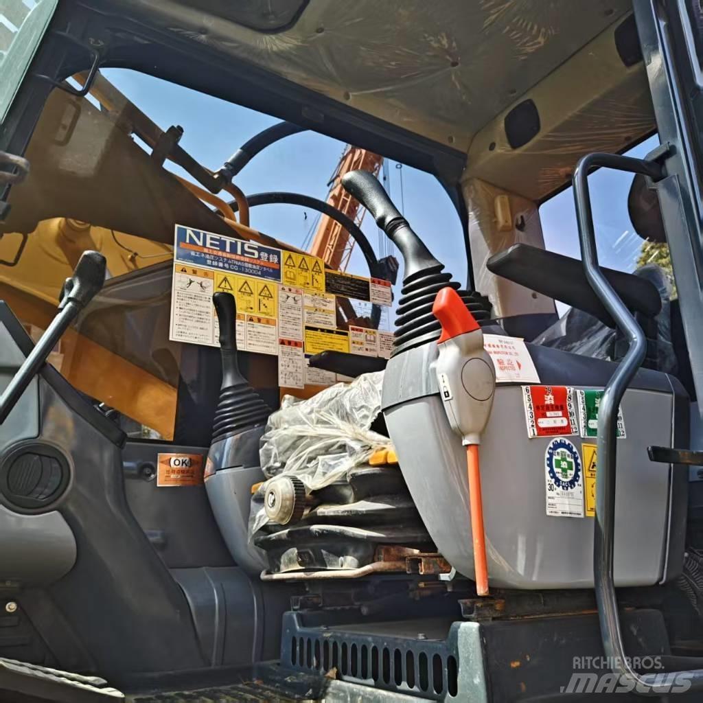 Komatsu PC 450-8 履带挖掘机