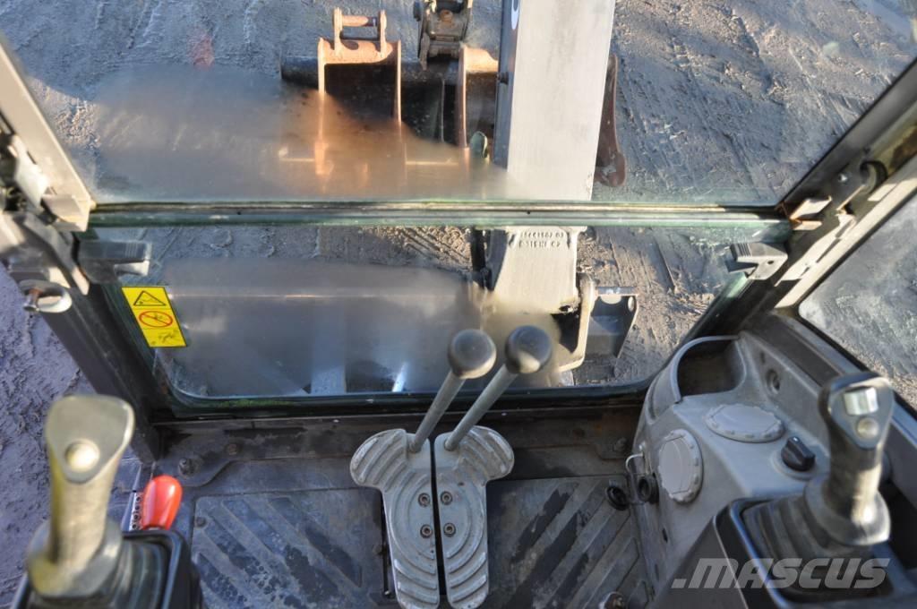 Volvo ECR 25 D 小型挖掘机