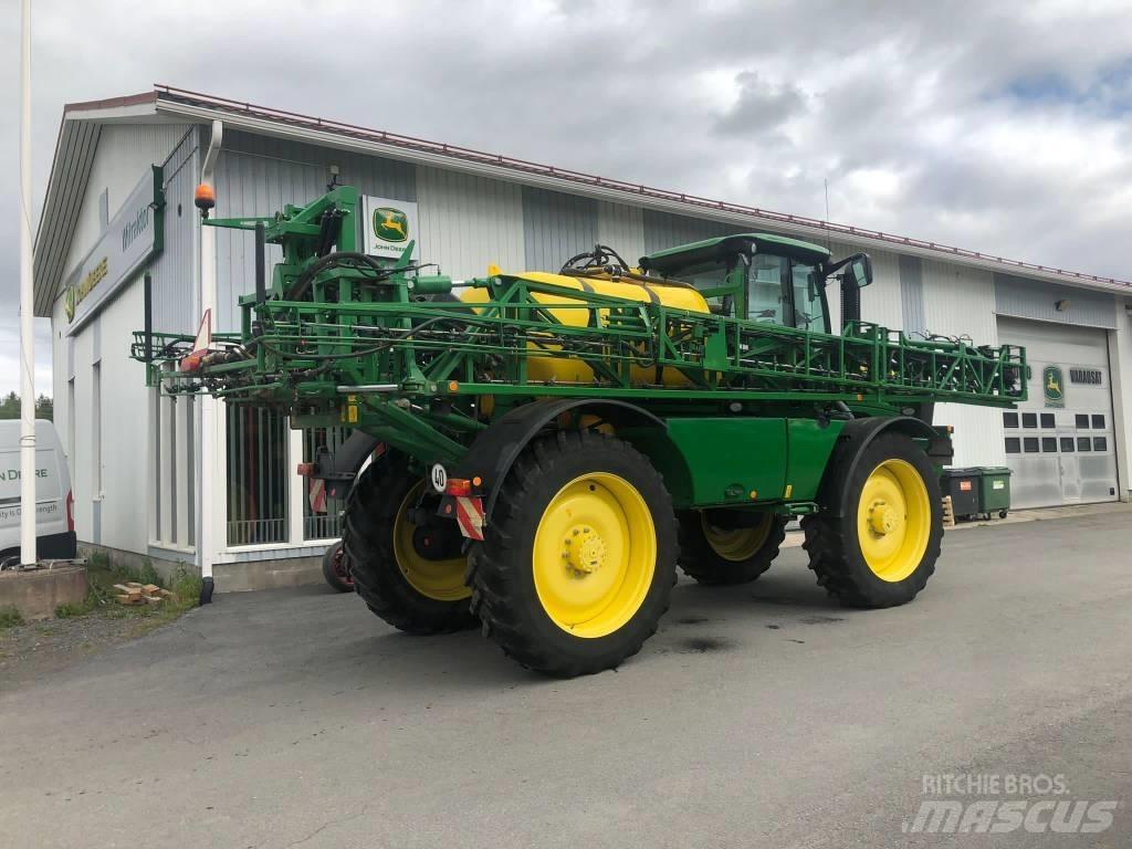John Deere R4040i 自走式喷雾机