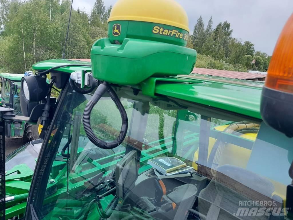 John Deere R4040i 自走式喷雾机
