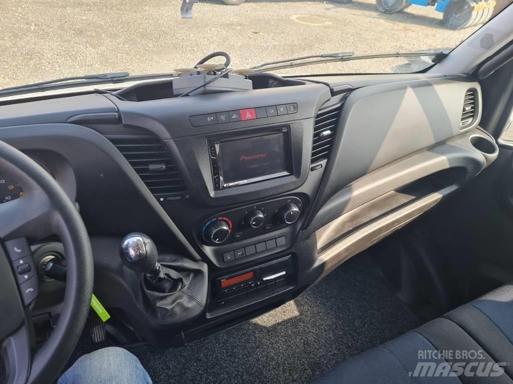 Iveco 70C 18 / EU brif 大型面包车
