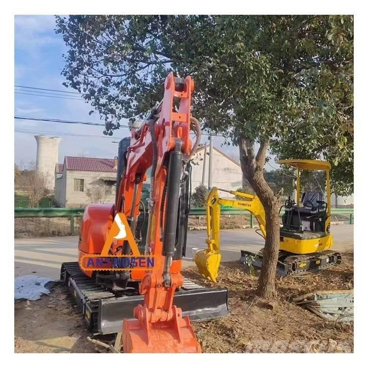 Kubota U 30 小型挖掘机