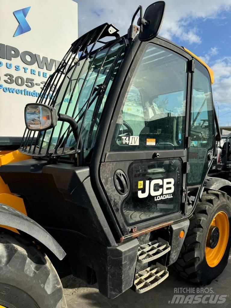 JCB 540-140 HiViz 伸缩臂叉装车|叉装车