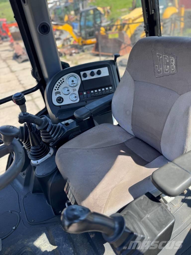JCB 3 CX 反铲装载机