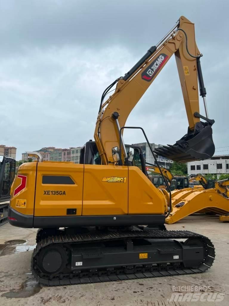 XCMG XE135GA 履带挖掘机
