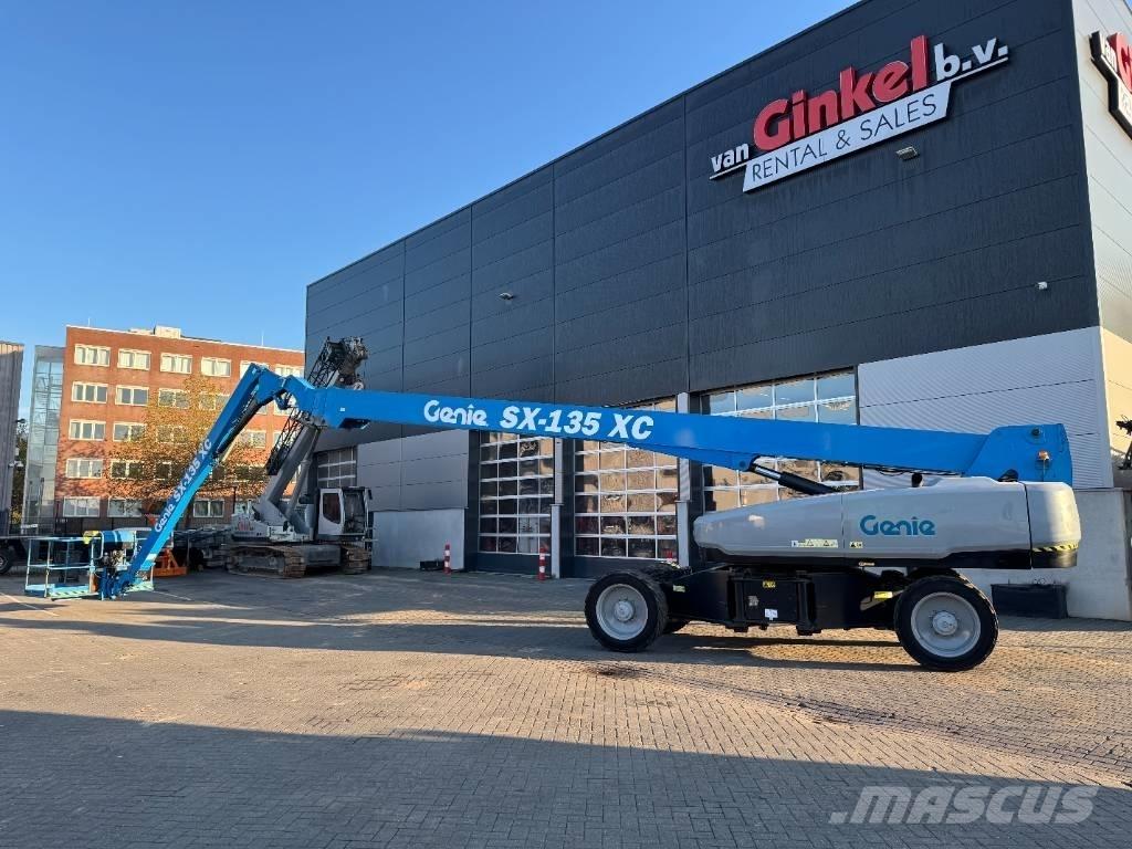 Genie SX 135 XC 直臂高空工作平台