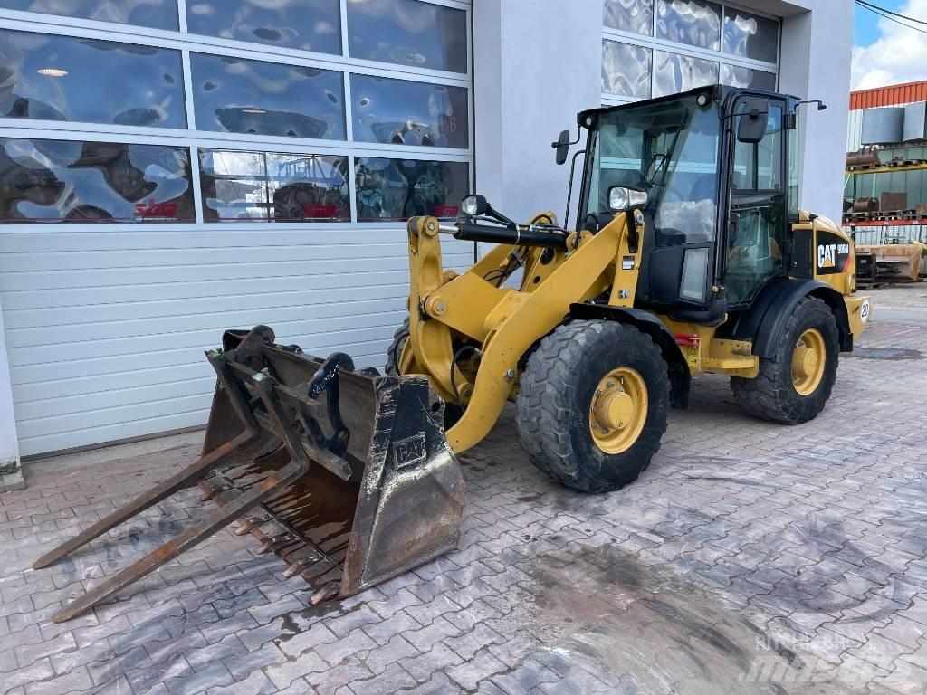 CAT 906 M 轮式装载机