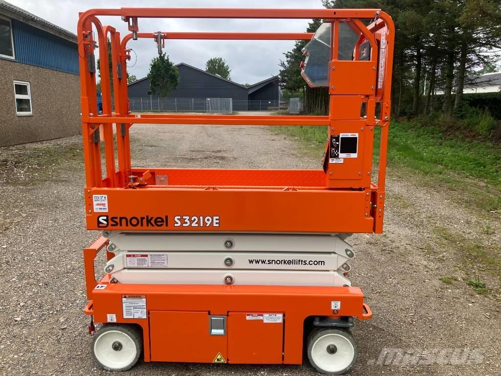 Snorkel S 3219 E 剪叉式升降机