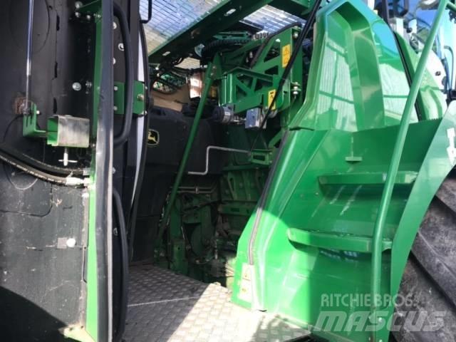 John Deere 8600 自走式青贮饲料收割机