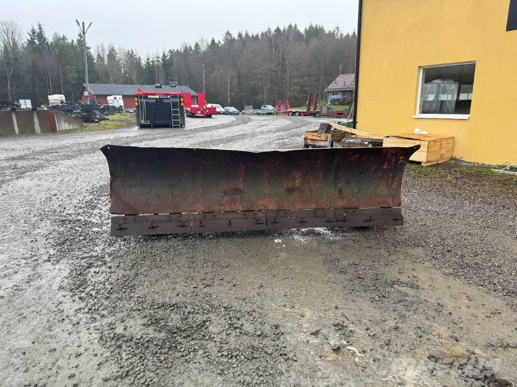 Svedala Snöblad 推雪机