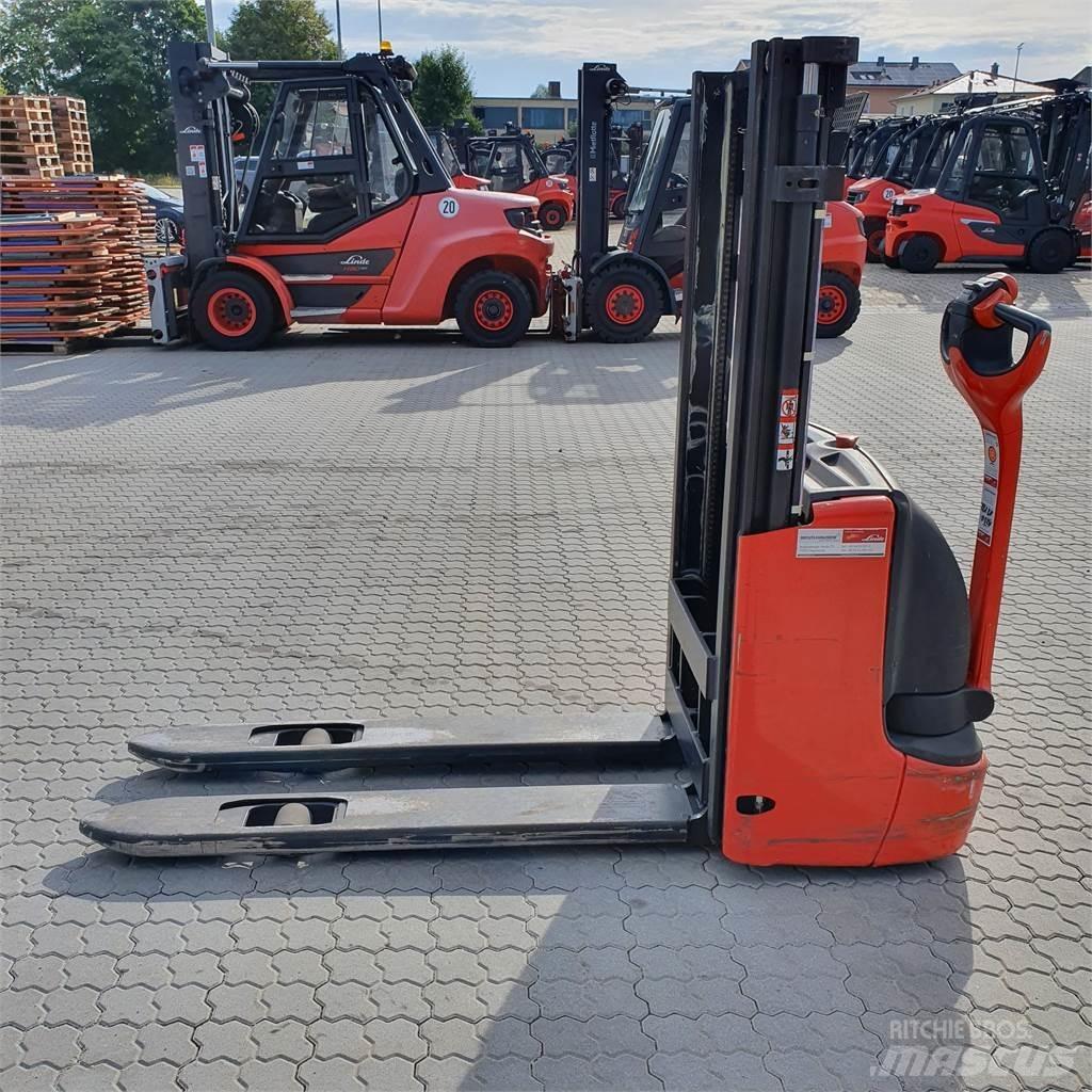 Linde L12 手推堆垛车