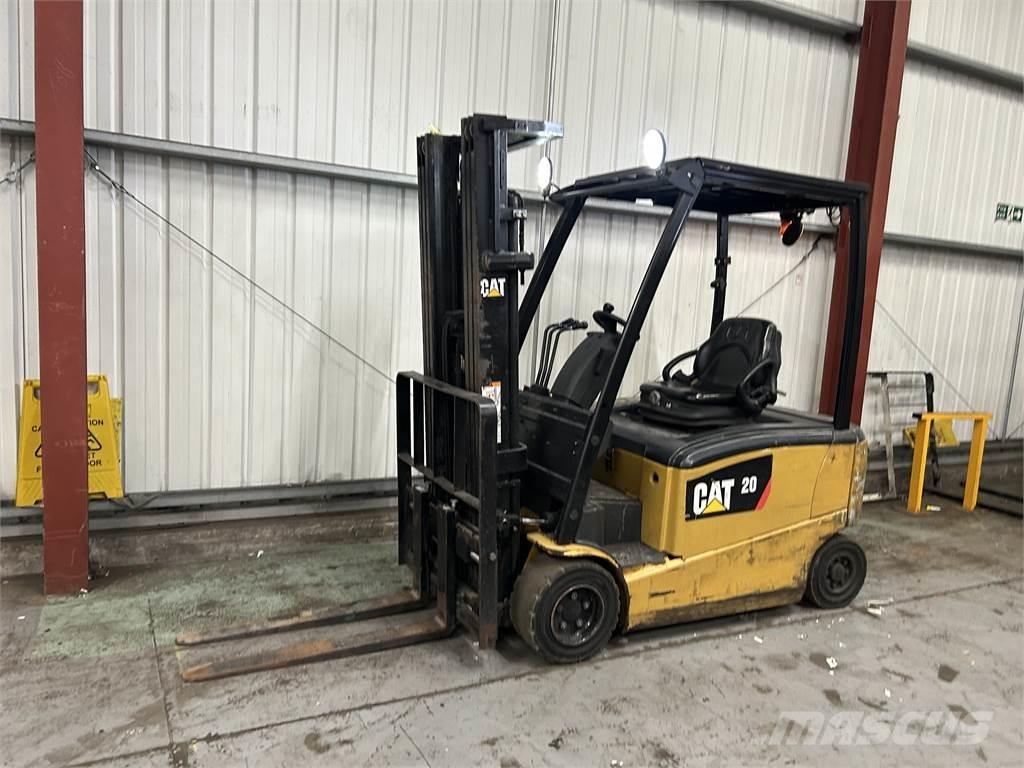 CAT EP20PN 电动叉车
