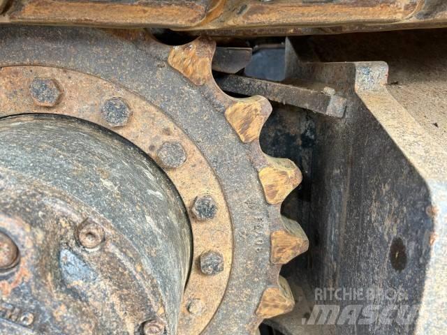 Fiat-Hitachi EX 165 履带挖掘机