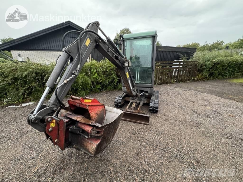 Volvo EC 18 C 小型挖掘机