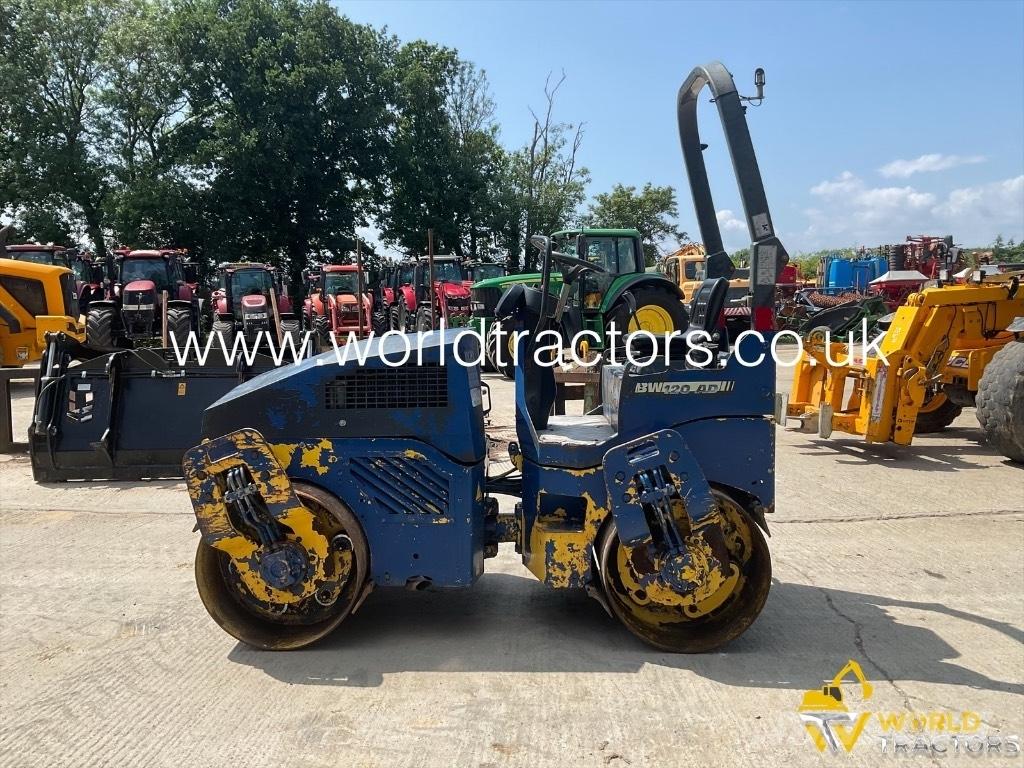 Bomag BW 120 复合式压路机
