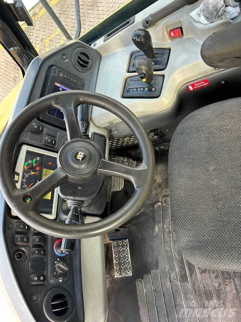 CAT 740 B 铰接式自卸车