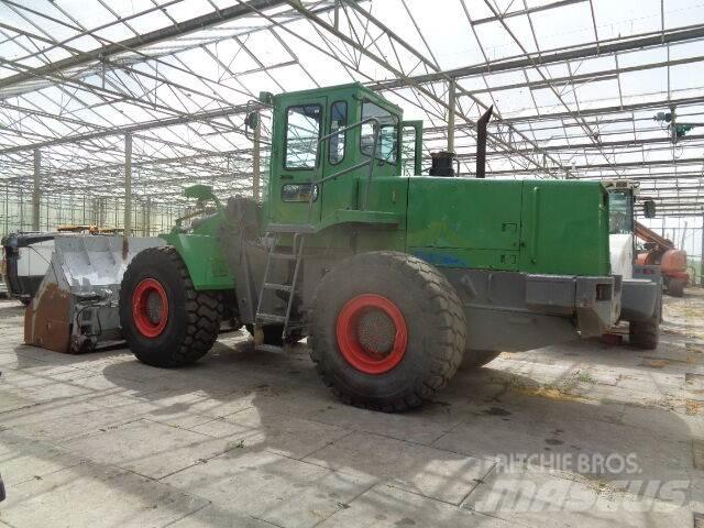 Daewoo MG300-3 轮式装载机