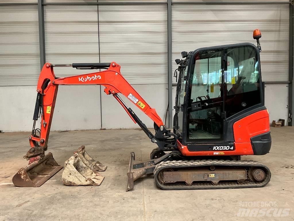 Kubota KX 030-4 小型挖掘机