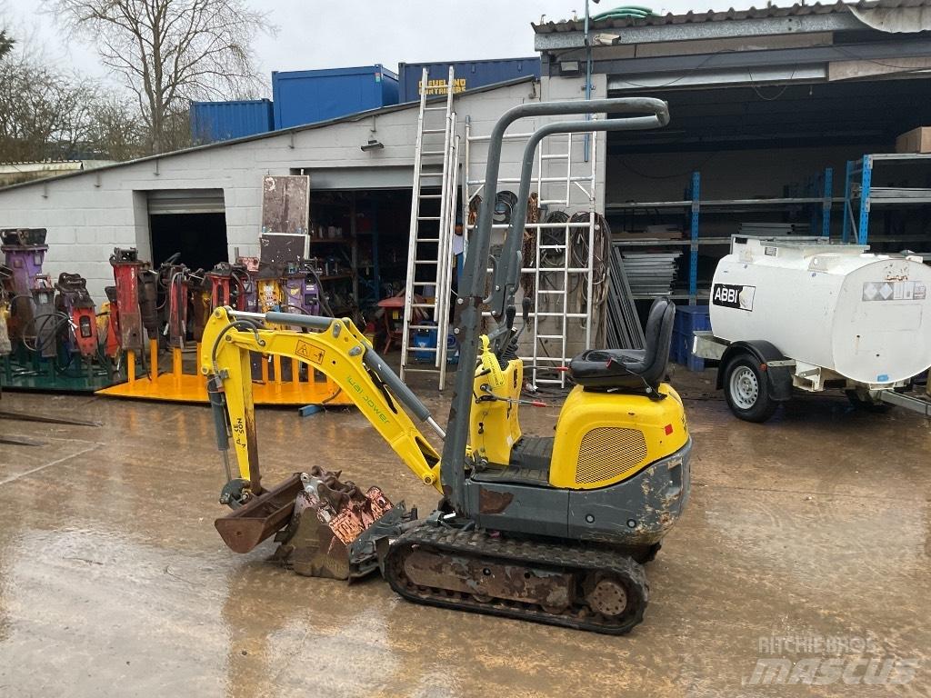 Wacker Neuson 803 小型挖掘机