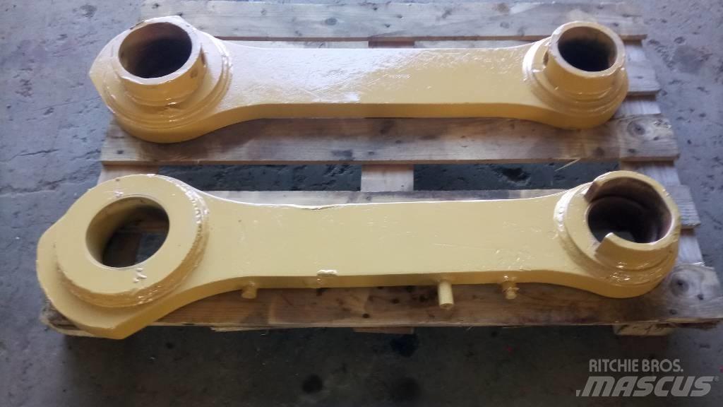 CAT 375 吊杆和铲斗