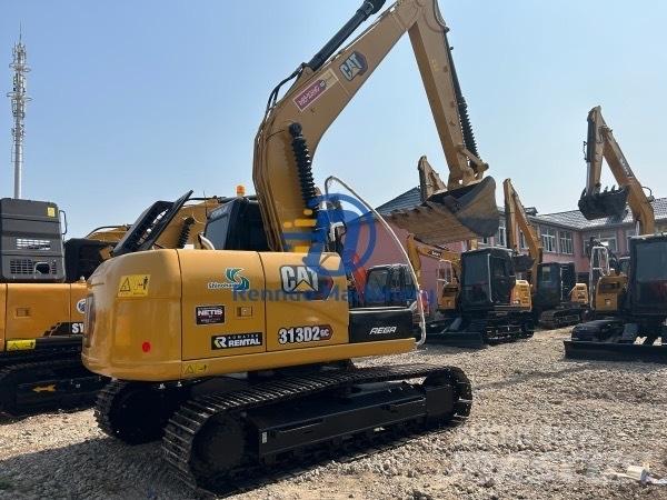 CAT 313 中型挖掘机