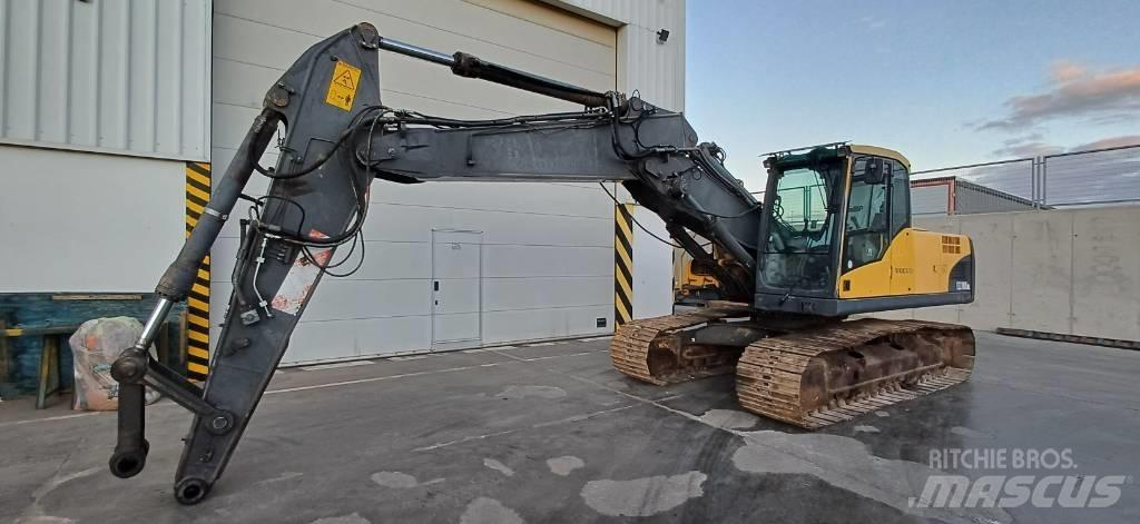 Volvo EC 210 C N L 履带挖掘机