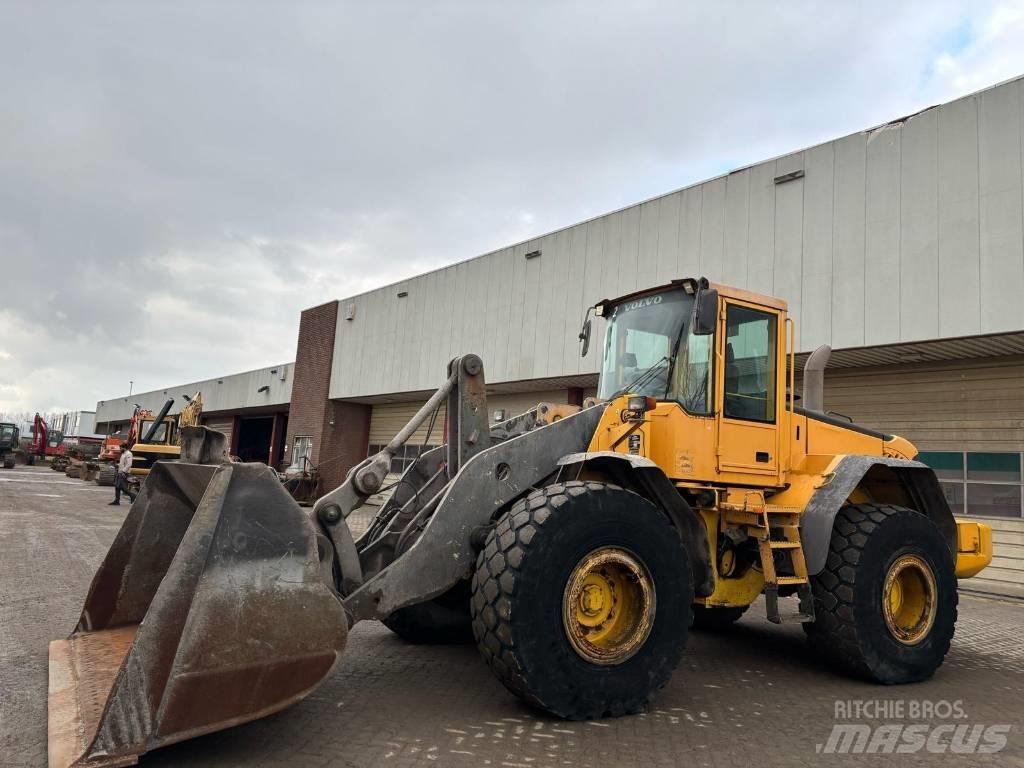 Volvo L 120 E 轮式装载机