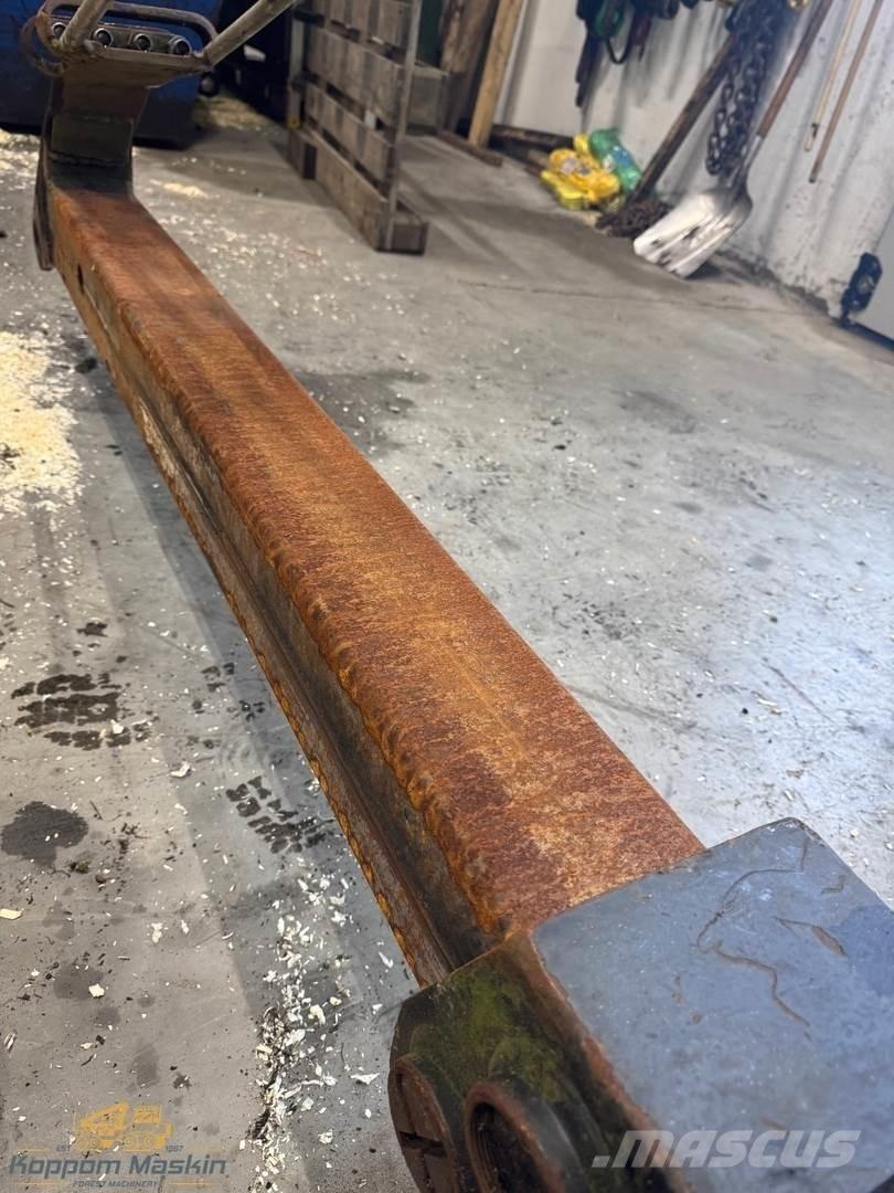 Loglift 59F 货运起重机